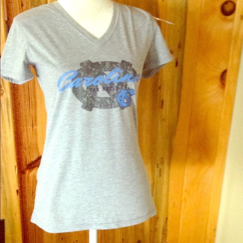 Sale 5/$25 bundle save North Carolina tee shirt